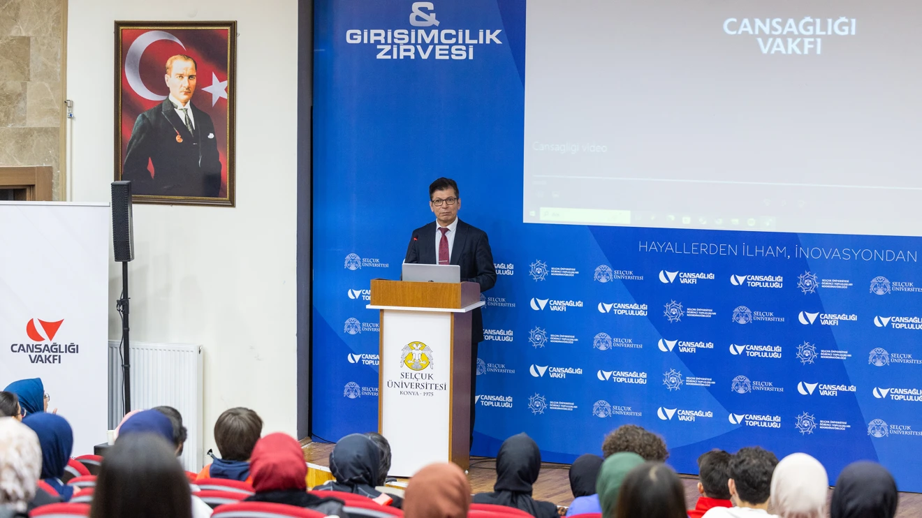 Sağlıkta Geleceğin Teknolojileri ve Girişimcilik Zirvesi gerçekleştirildi